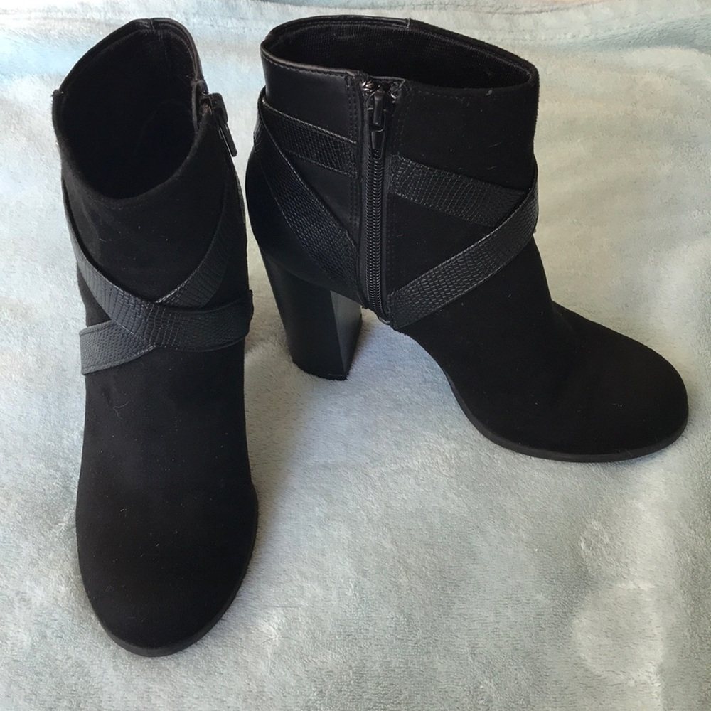 Black Boots